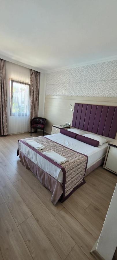 Bronze Hotel Gumbet Bagian luar foto