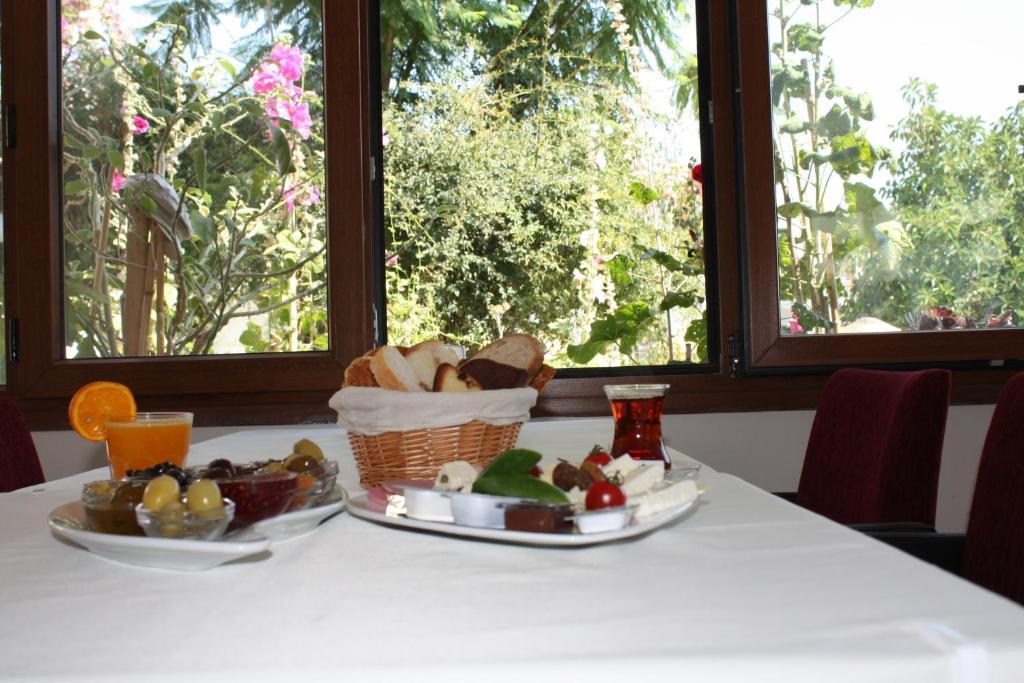 Bronze Hotel Gumbet Bagian luar foto